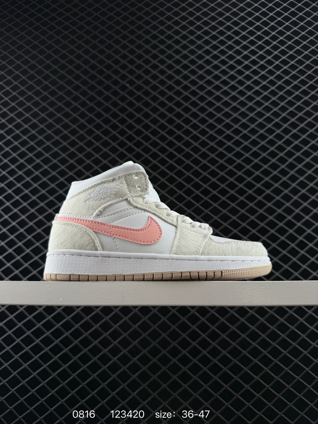 Air Jordan 1 Mid “Bred Toe”